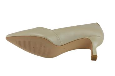 caprice Pumps