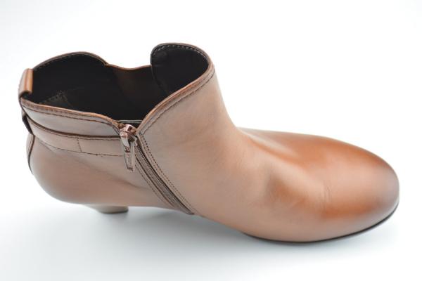 Gabor Stiefelette sattel