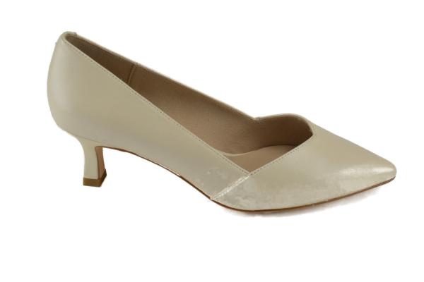 caprice Pumps