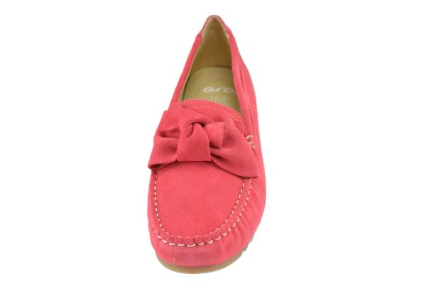 ara Slipper